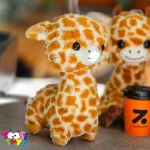 عروسک زرافه بامزه نقلی