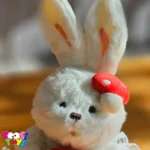 عروسک خرگوش قارچ به دست