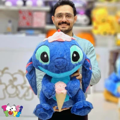 عروسک استیج بستنی به دست