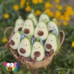 عروسک آووکادو نقلی