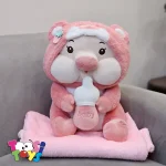 عروسک پتو بالشتی خوک لپی شیک به دست